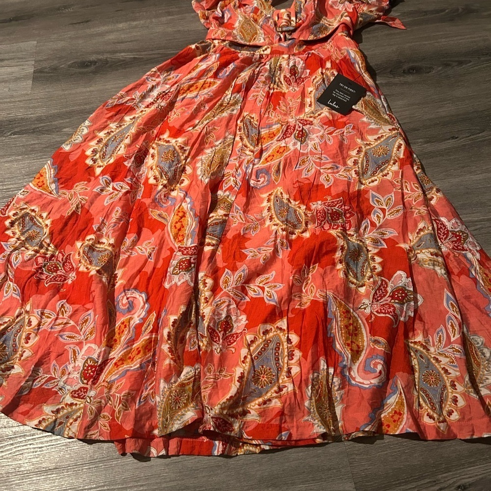 Vibrant‎ Paisley Maxi Dress